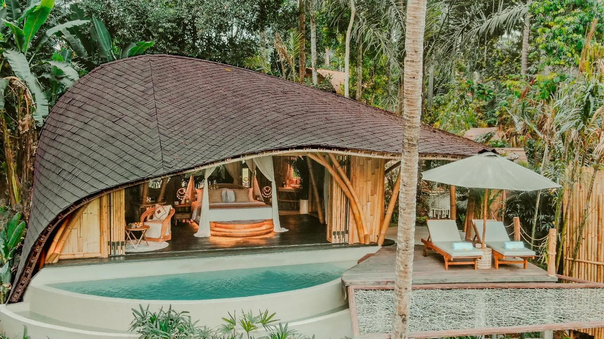 Bambootel Sawah View Ubud Villa