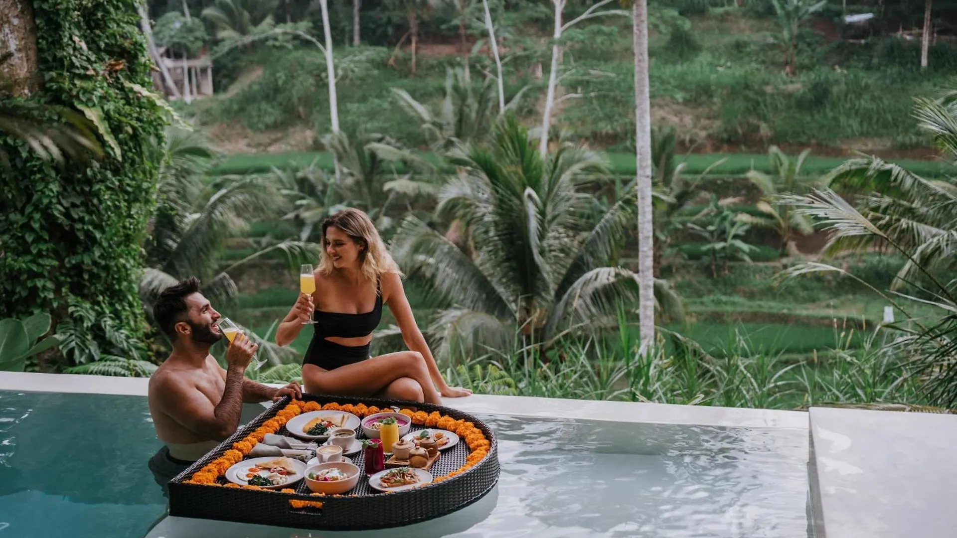 Bambootel Sawah View Ubud Villa