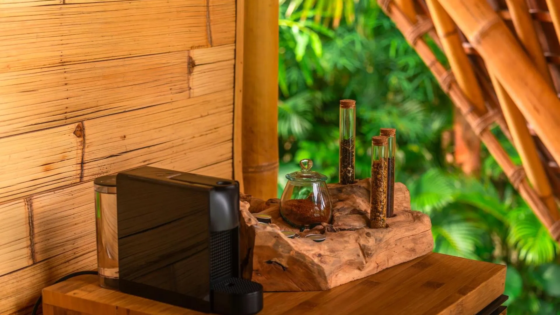 Bambootel Sawah View Ubud  Villa